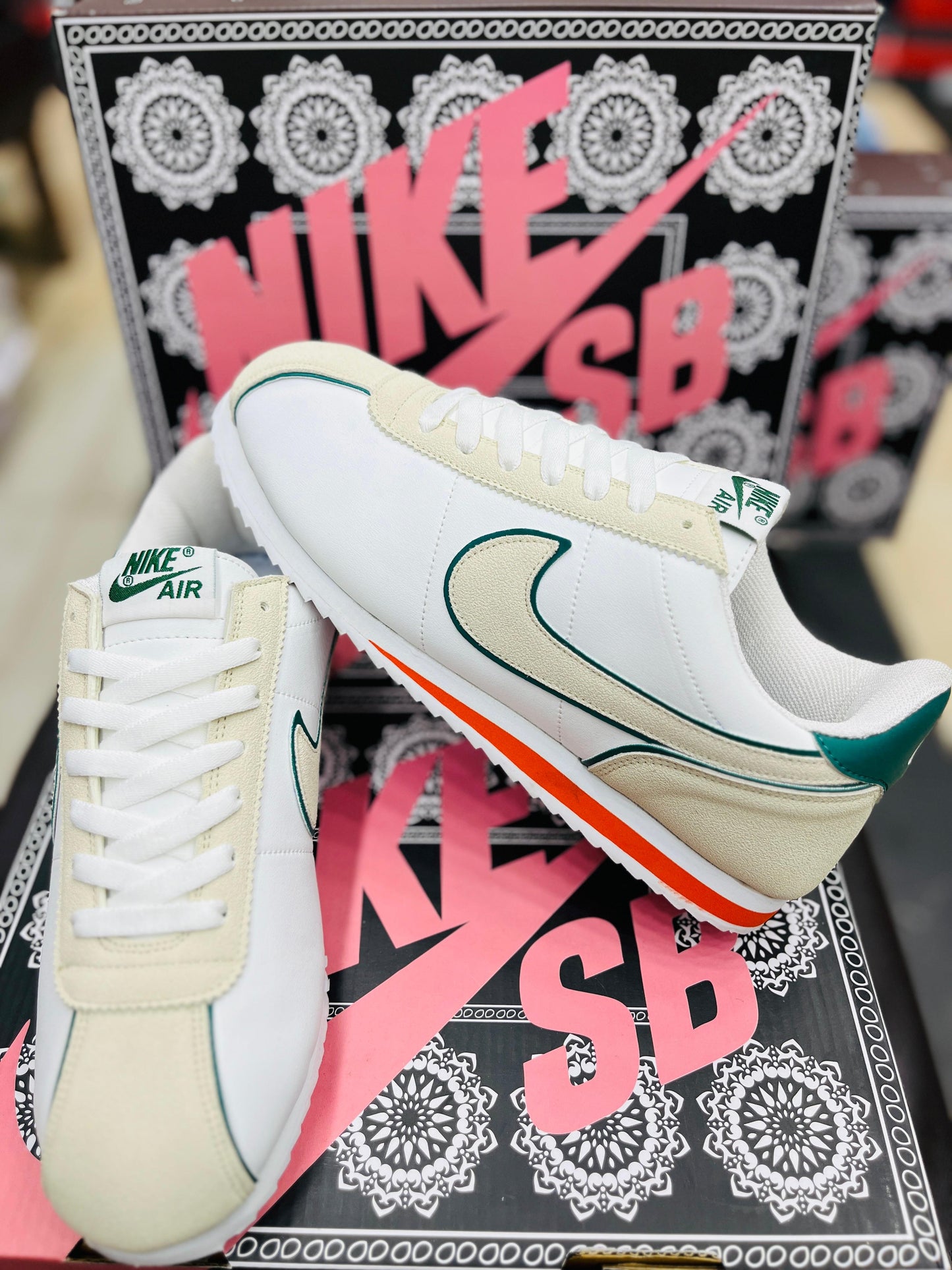 Nike