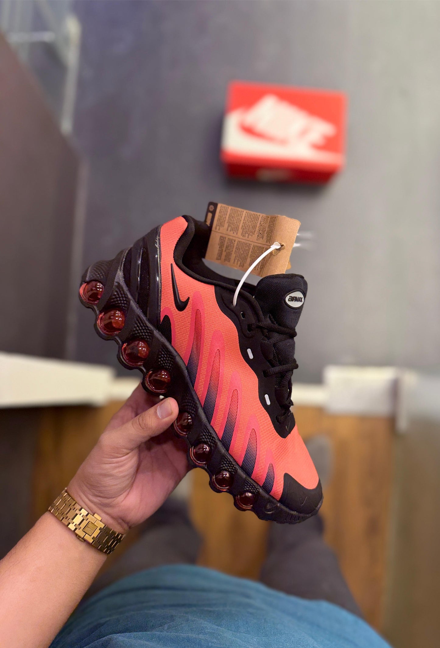 NIKE AIRMAX DN8 RED CRIMSON