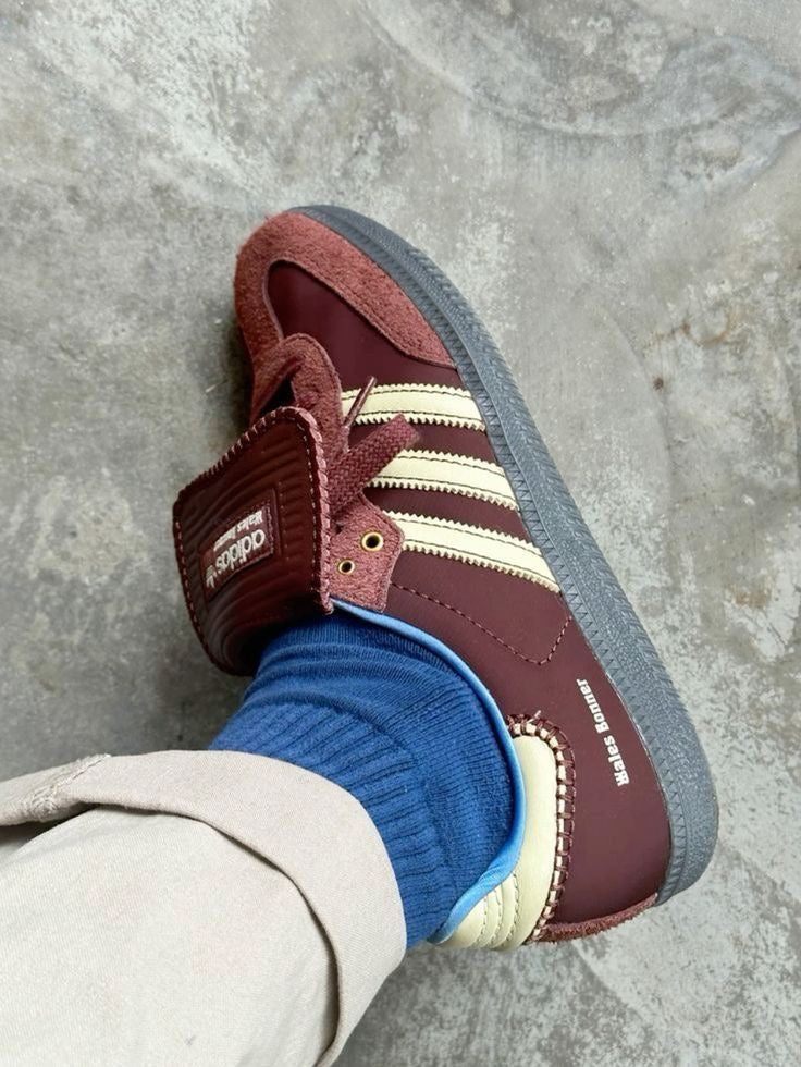 ADIDAS ORIGINALS SAMBA WALES BONER
MAROON
SHOWROOM QUALITY