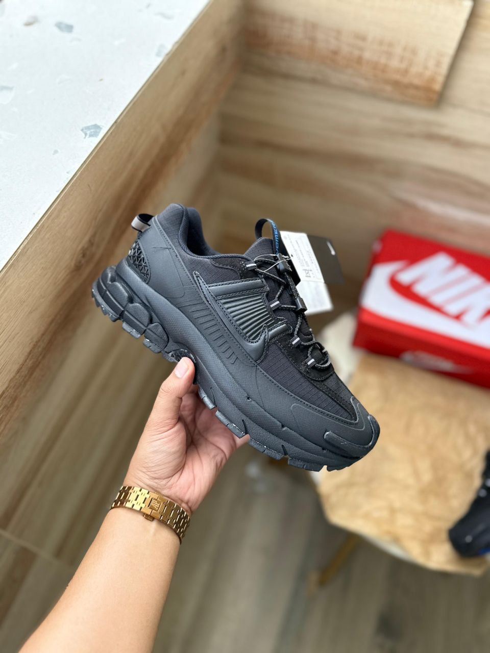 NIKE ZOOM VOMERO TRIPPLE BLACK