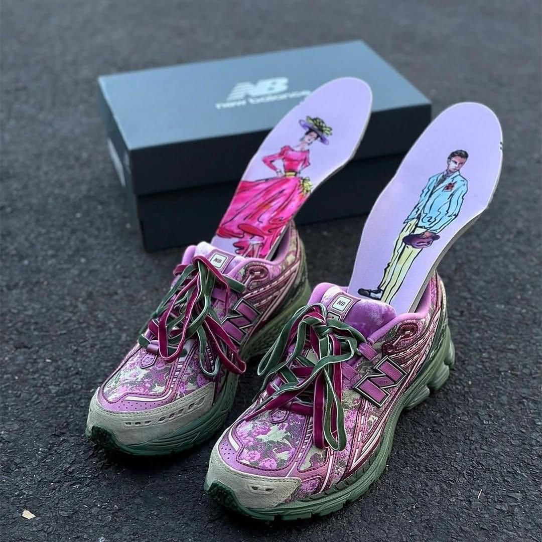 NEW BALANCE 1906 JACK HARLOW'S
SHOWROOM QUALITY