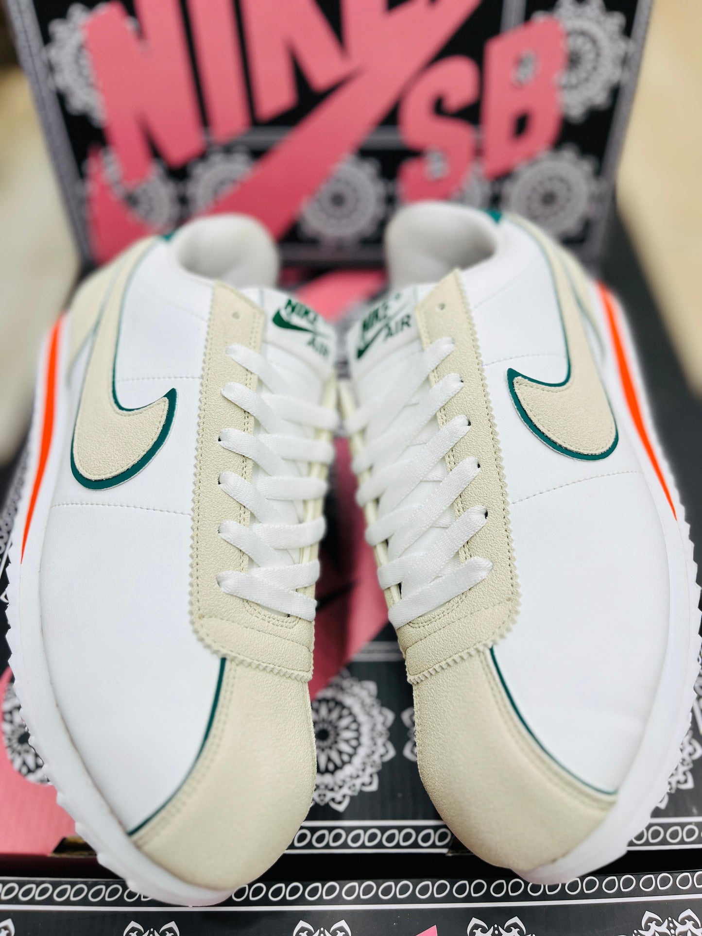 Nike