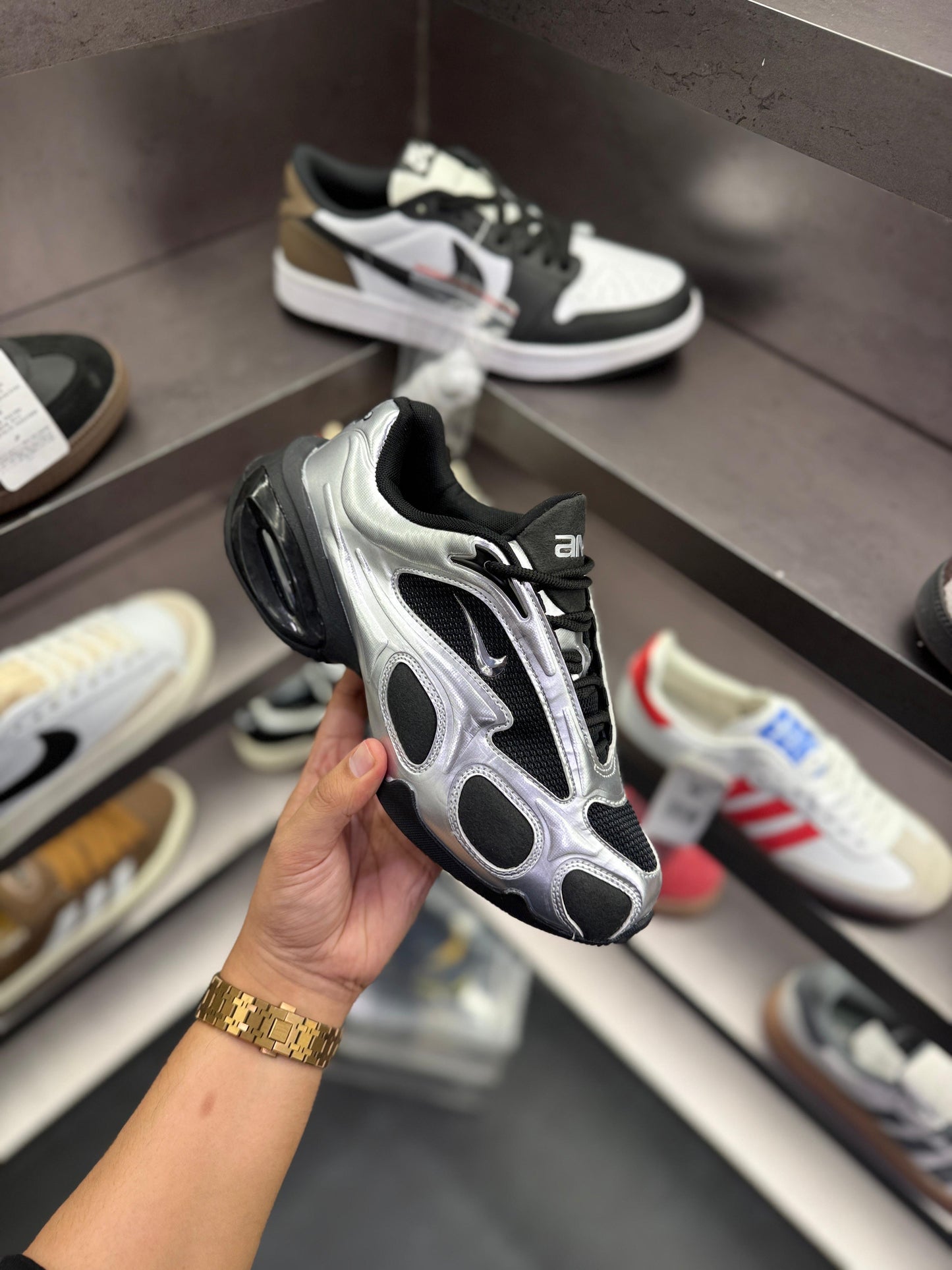NIKE AIRMAX MUSE 2025