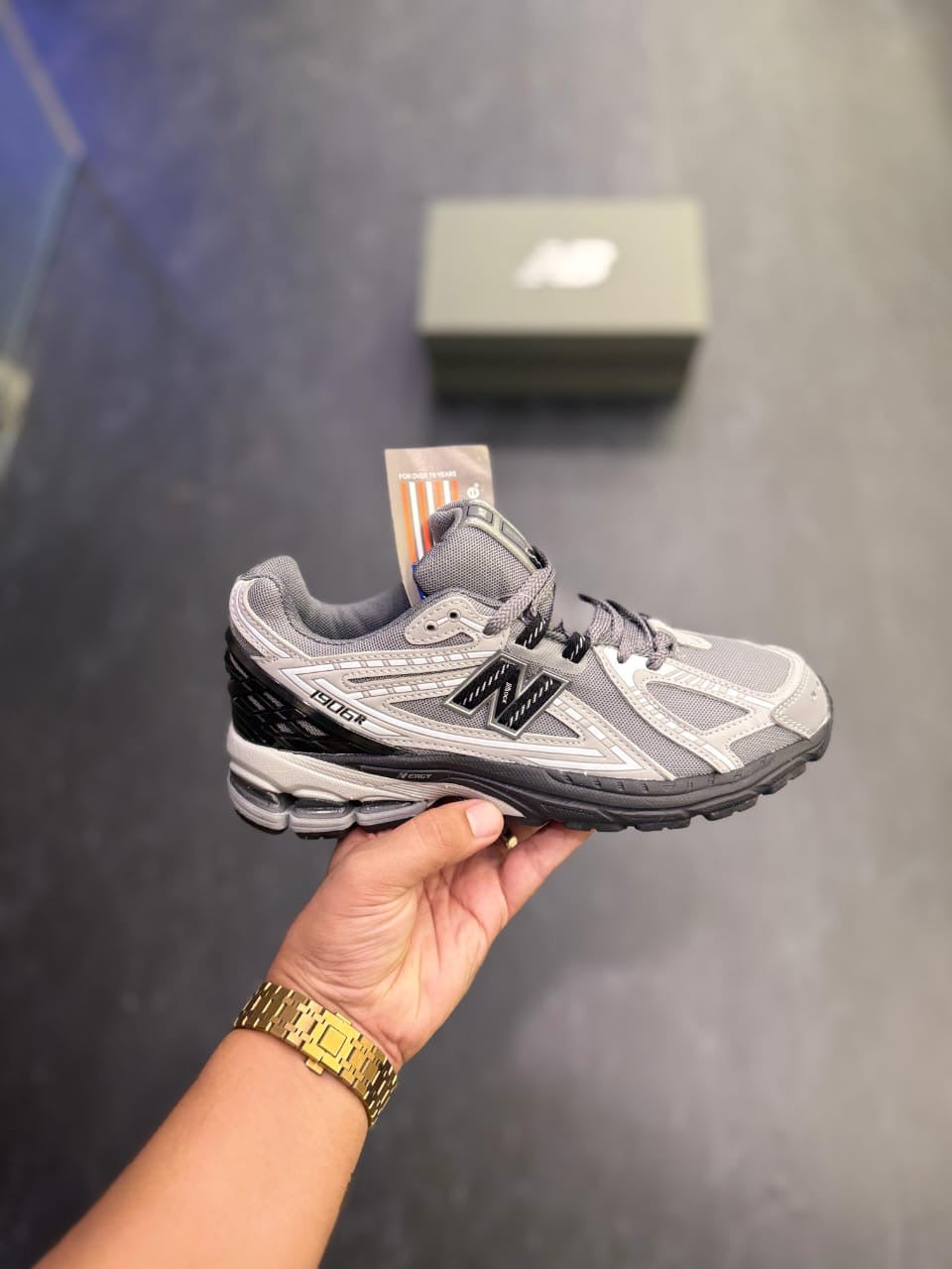 NEW BALANCE 1906 CASTLEROCK
SHOWROOM QUALITY