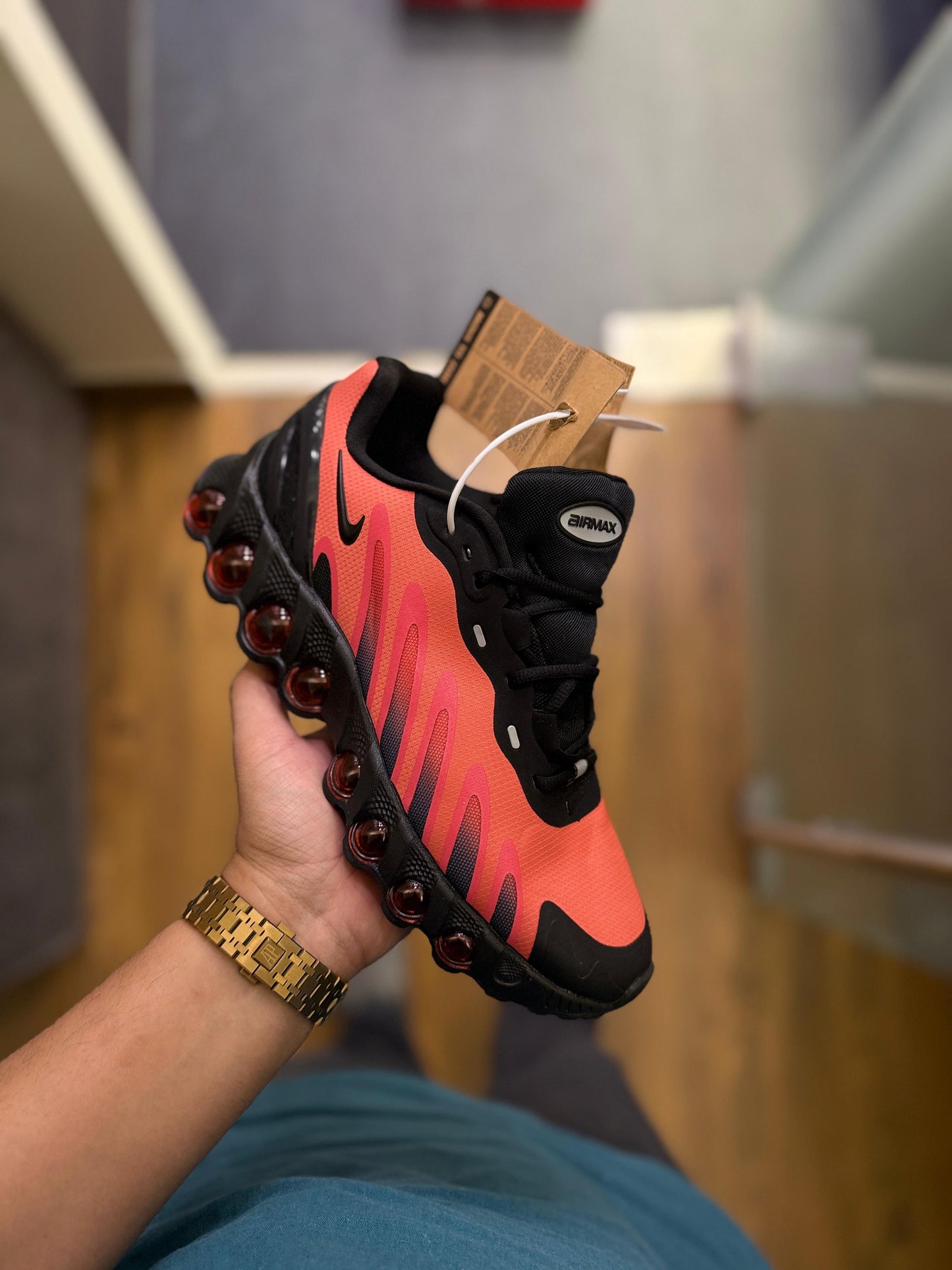 NIKE AIRMAX DN8 RED CRIMSON