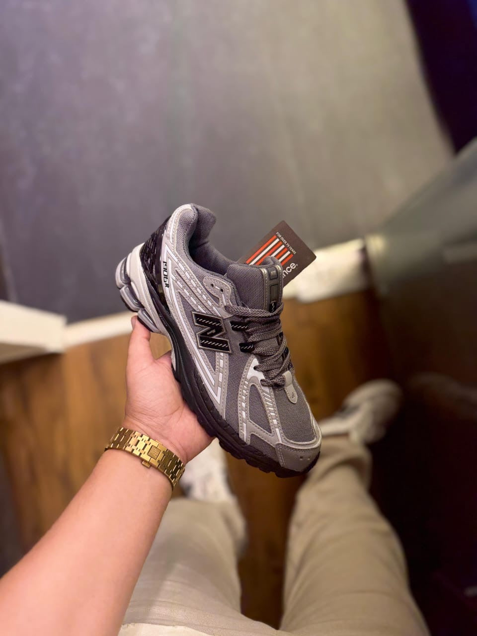 NEW BALANCE 1906 CASTLEROCK
SHOWROOM QUALITY