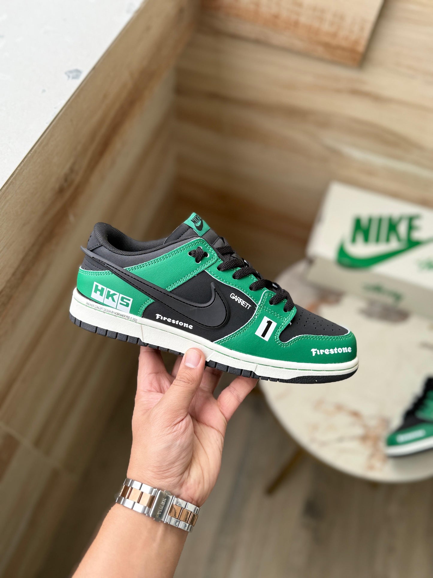 NIKE SB DUNK AMBUSH CUSTOM 2025
HKS
