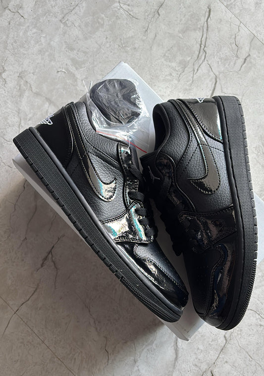 Jordan low one BLACK CROC patent
10@ top leathr quality