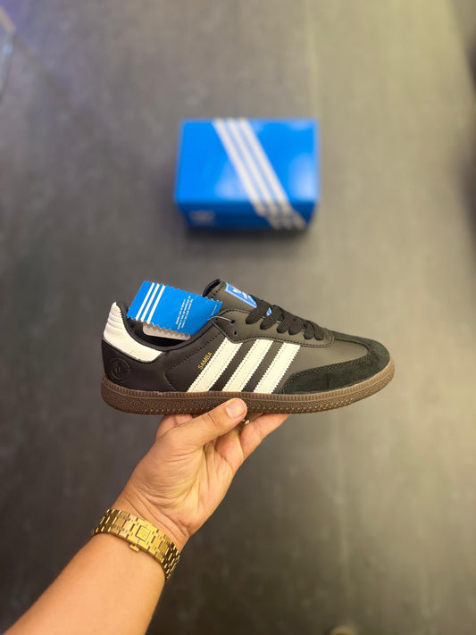 ADIDAS ORIGINALS SAMBA BASIC
SHOWROOM QUALITY