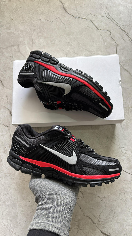 Nike vomero 5