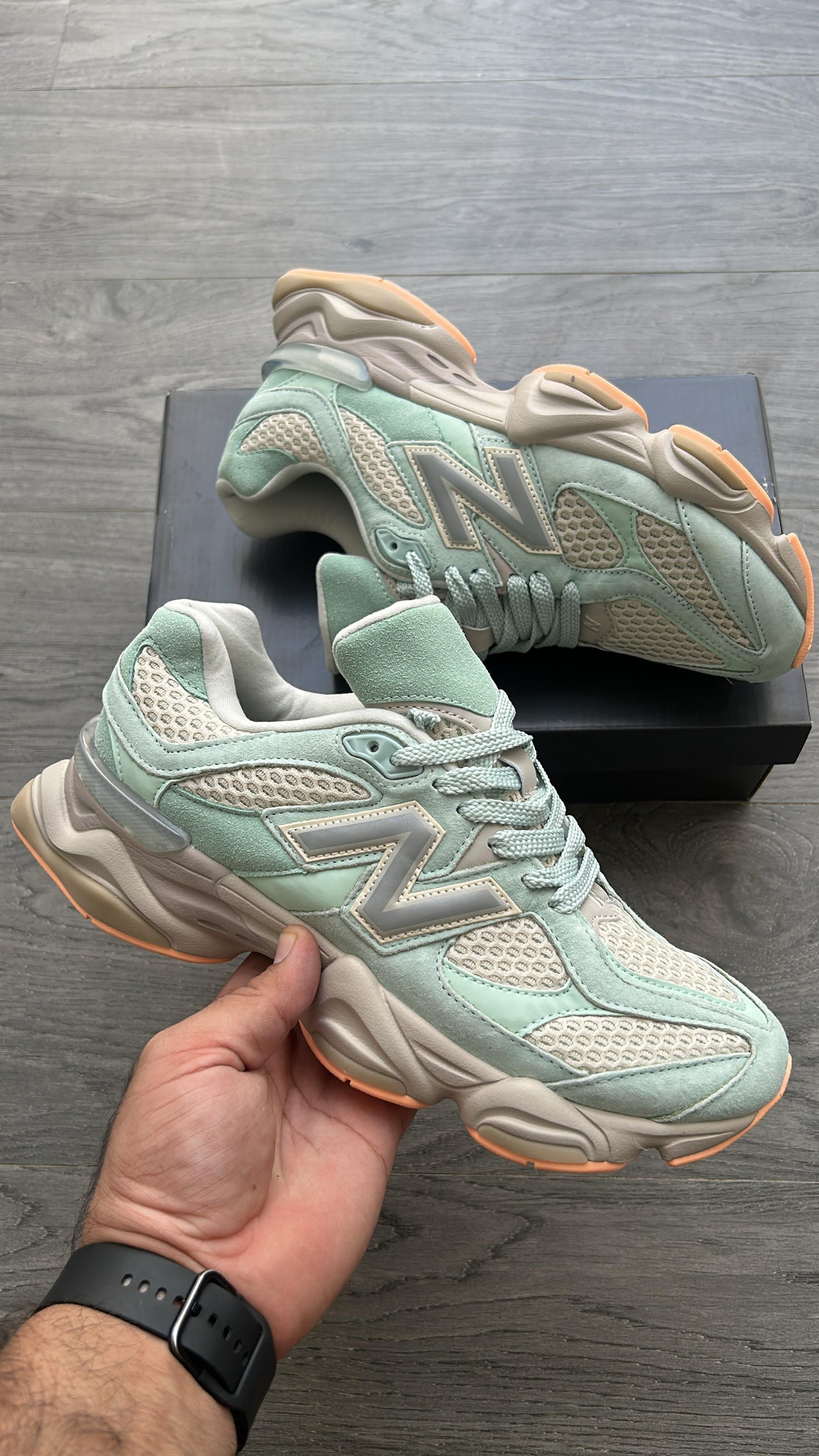 New balance 9060