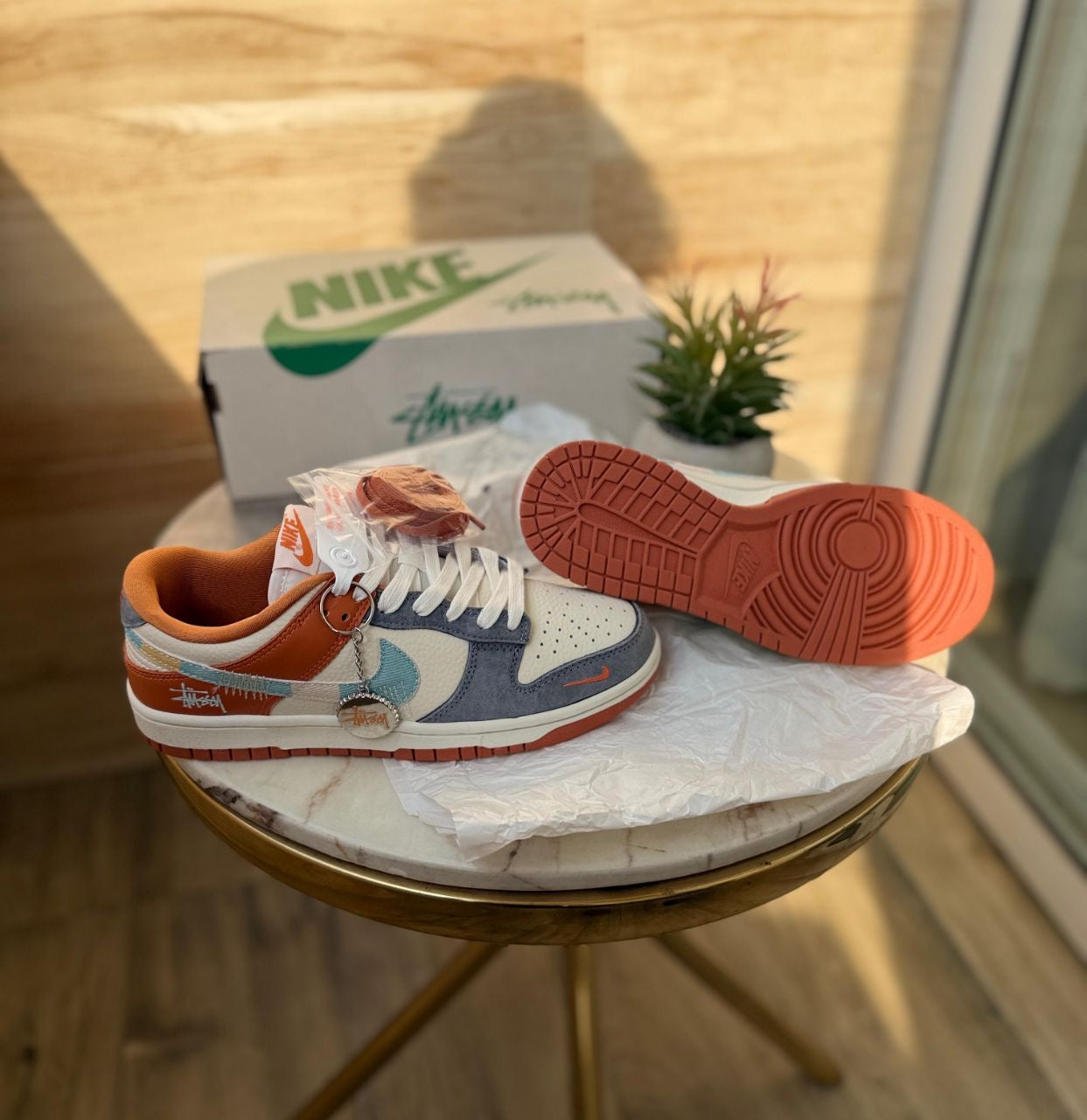NIKE SB DUNK STUSSY GREY ORANGE
2025