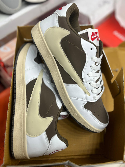 Nike travis sct