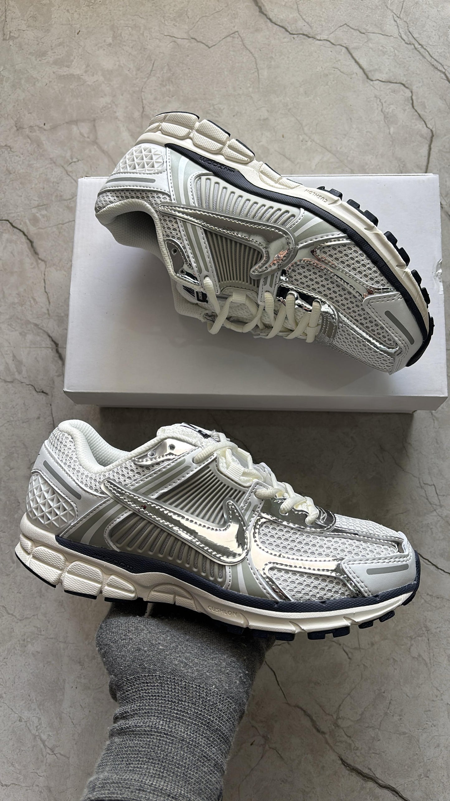 Nike vomero 5