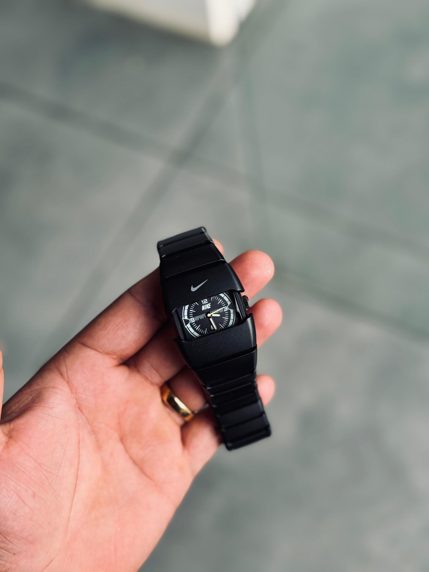 Nike Watch Nike-Inspired Analog Watches ✨
Retro-futuristic style meets sporty edge.
• Matte Black