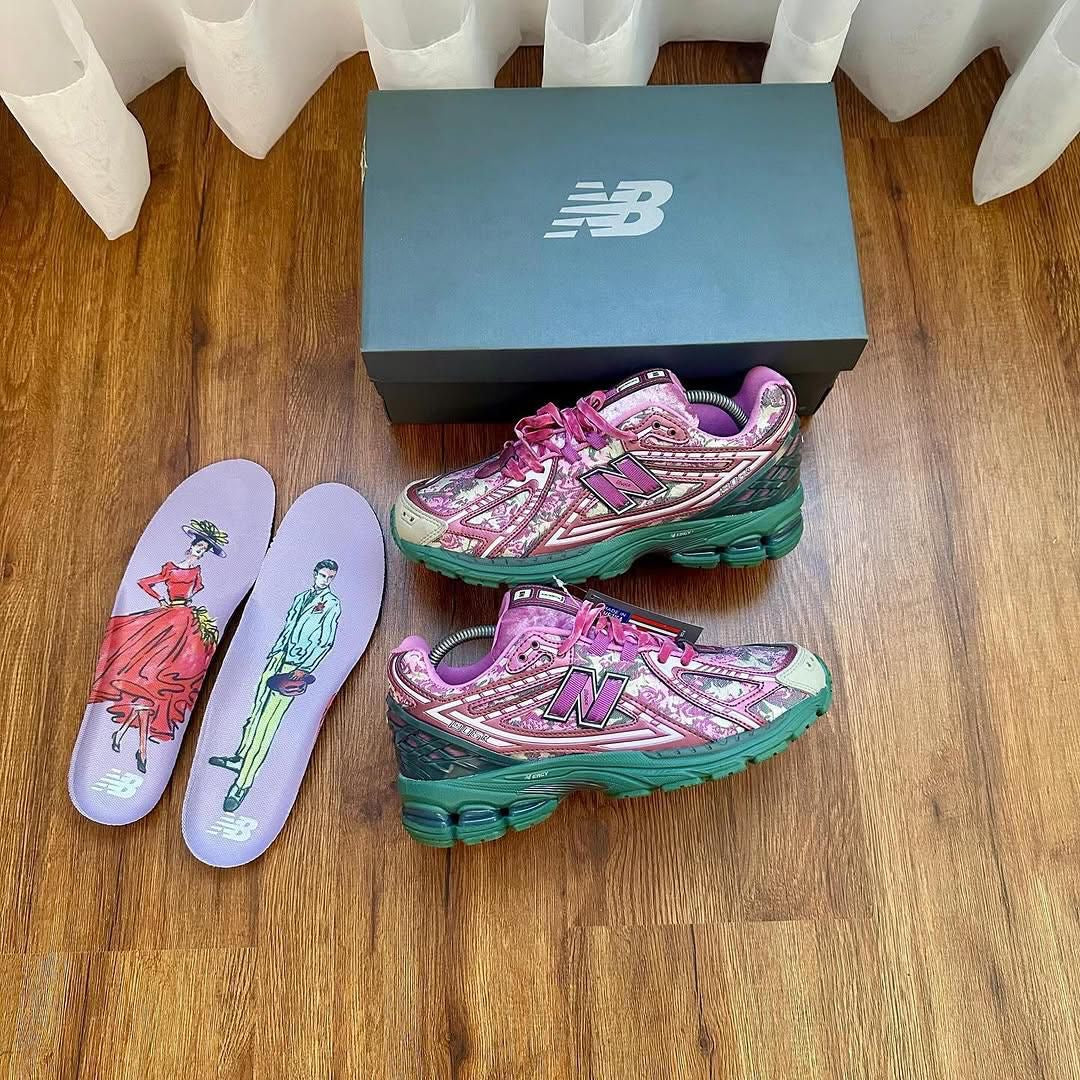 NEW BALANCE 1906 JACK HARLOW'S
SHOWROOM QUALITY