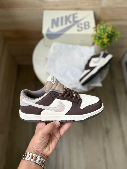 NIKE SB DUNK LOW X OTOMO KATSUHIRO
STEAMBOY OST BROWN WHITE