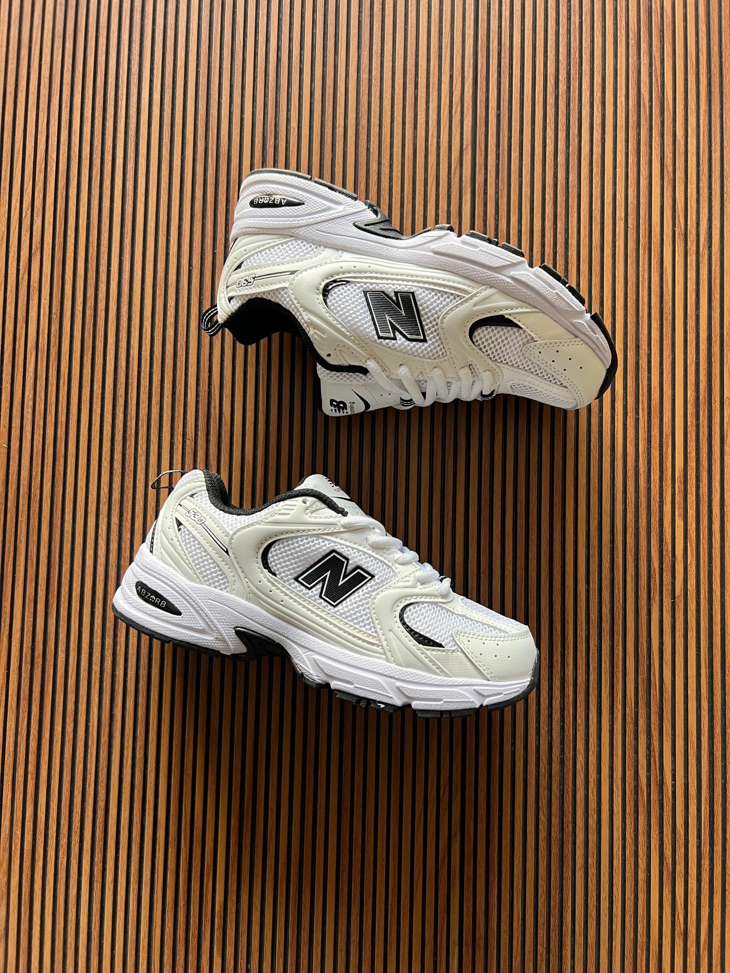 NEW BALANCE 530
TOP 10A QUALITY