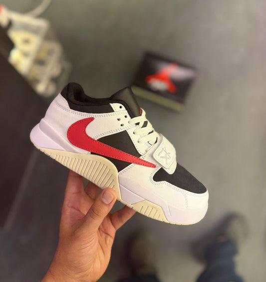 AIR JORDANS RETRO TRAVIS SCOTT CUT
THE CHECK UNIVERSITY RED
