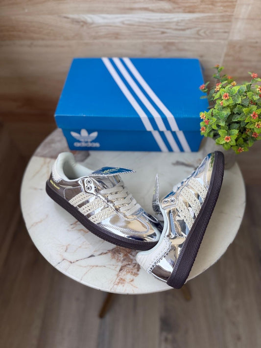 ADIDAS ORIGINALS SAMBA WALES BONER
SILVER