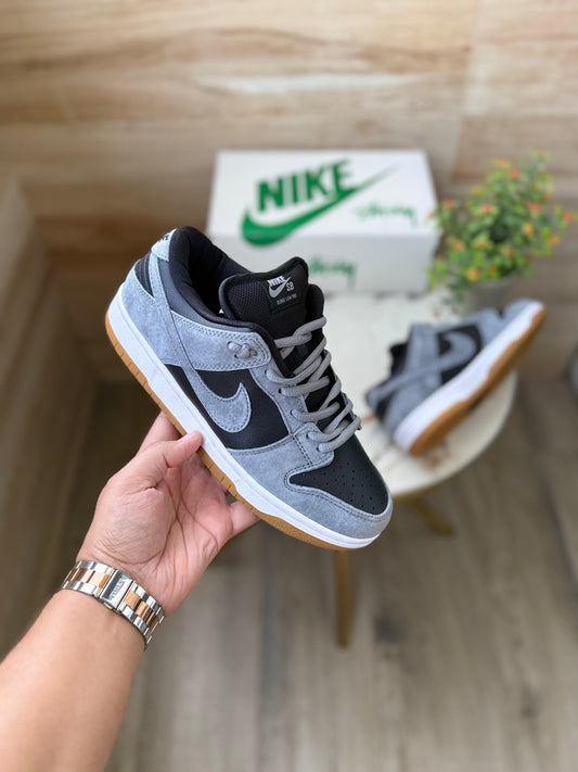NIKE SB DUNK DARK GREY