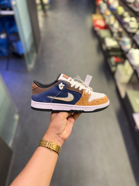 NIKE SB DUNK CHINESE DRAGON NEW
YEAR 2024 BLUE