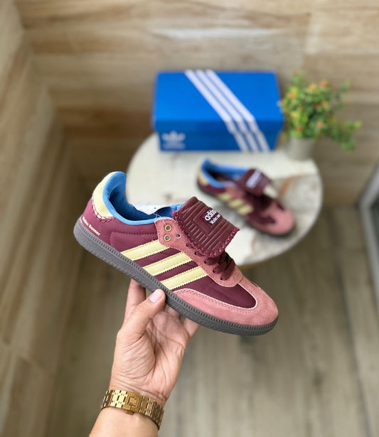 ADIDAS ORIGINALS SAMBA WALES BONER
MAROON
SHOWROOM QUALITY
