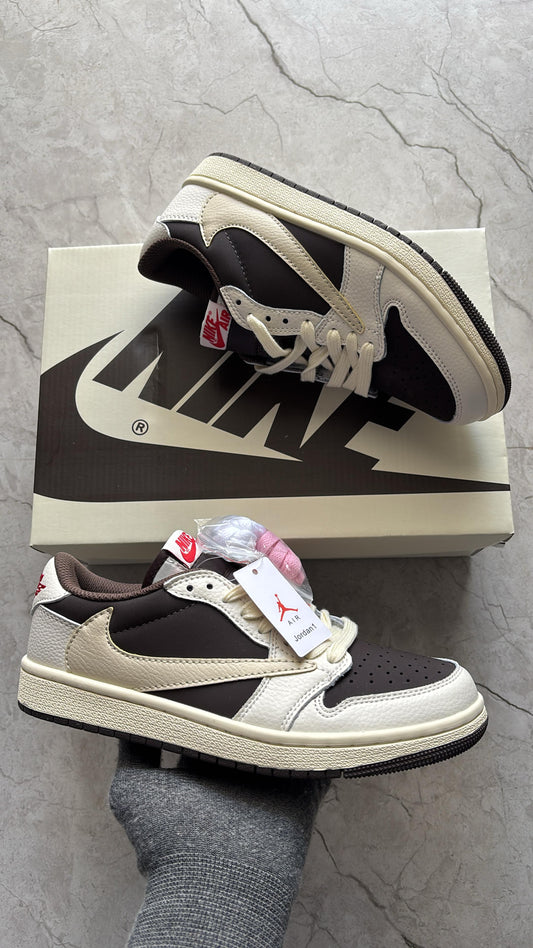 AIR JORDAN 1 TRAVIS SCOTT